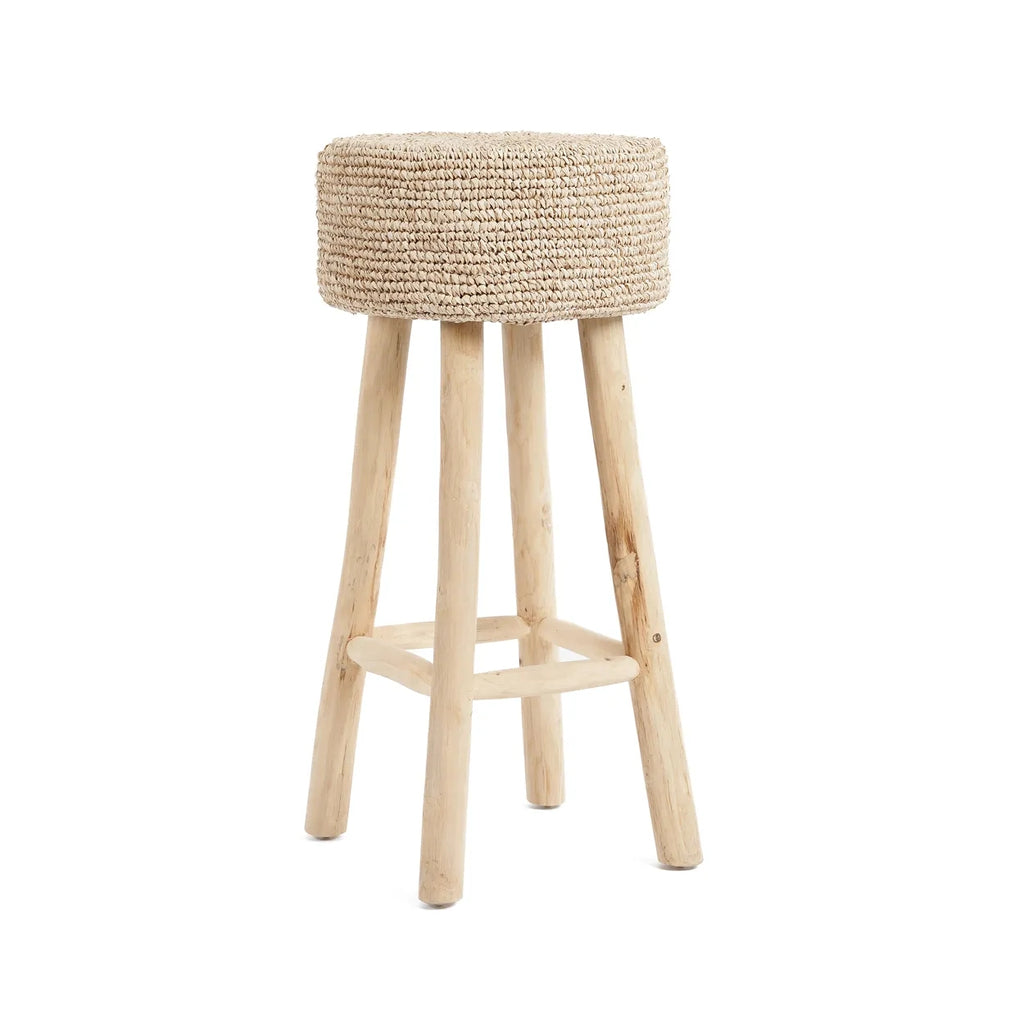 Le tabouret de bar en raffia